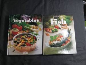 lot 60279 image: Cooking Magic Book Set Vegetables and  Fish  by Barrons