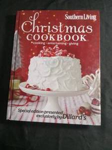 lot 60280 image: Sourthenlivin Christmas Cookbook Cooking Entertaining Baking