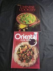 lot 60294 image: Better Homes and Gardens Oriental Cookbook and Chinese Stir-Fry Cookbook Set