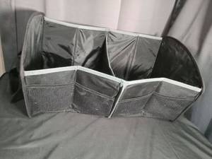 lot 60307 image: Rubbermaid 3-Compartment Collapsible trunk organizer Bag