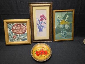 lot 2109 image: Lot of 4 Framed Floral Art Prints and Decorative Plate