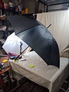 lot 16 image: Large Black Polyester Golf Umbrella with Foam Grip Handle