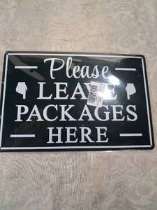 lot 61 image: Please Leave Packages Here Metal Sign 10x14