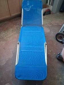 lot 140 image: Blue Folding Lounge Chair with White Frame