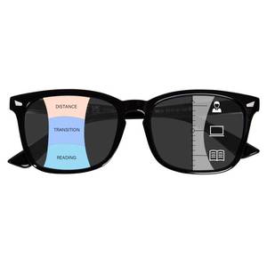lot 20090 image: OPTOFENDY Progressive Sunglasses for Men Women, Square Reader Sunglasses with Spring Hinge, Anti GlareEyestrain Reading Sun Glasses, Black 2.5