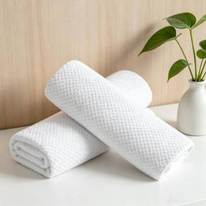 lot 4027 image: Oliven 2 Pcs White Hand Towel Set 16x31 Soft Highly Absorbent Quick Dry Bathroom Towels Polyester Plush Towels Set Woven Towels for Bathroom Kitchen Hotel Spa Gym