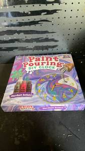 lot 11954 image: Paint Pouring DIY Clock Stardust Sorbet Craft Kit