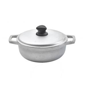 lot 12183 image: IMUSA Caldero Stock Pot with Aluminium Lid 2QT, Cast Aluminum, Perfect for Serving Small Groups, Riveted Handles, Made in Colombia, Silver (Slight Use)