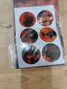 lot 14425 image: 12pcs Stranger S5 Party Favor Set