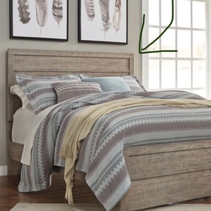 lot 17 image: Culverbach Panel King HeadBoard