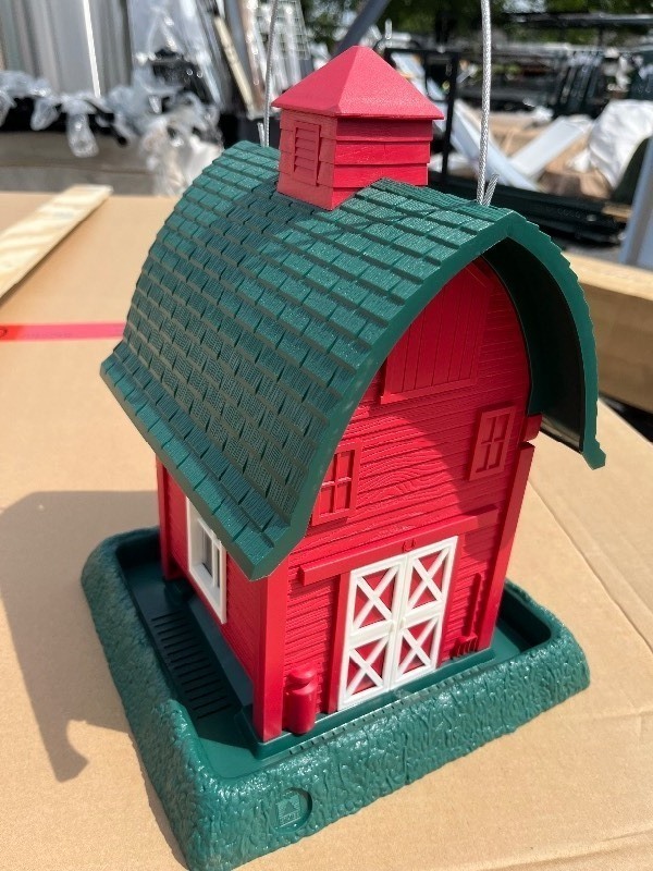lot 148 image: Little Barn Bird Feeder see images - Adorable amd functional Garden Decor