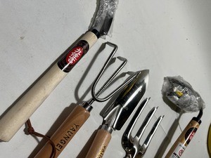 lot 101 image: Bundle of Gardening Tools - Mix solid Quality - Includes Japanese Tools
