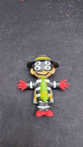 lot 61 image: McDonalds Hamburglar Vinyl Figure - Plant Flea Market 2022