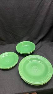 lot 137 image: Oneida Dinnerware Set, Green Petals. Place Setting of 2