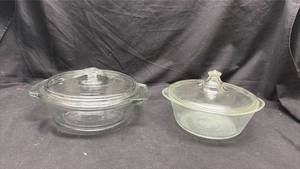 lot 141 image: Glass Casserole Dishes with Lids, 2 Piece Lot