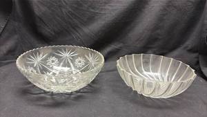 lot 158 image: 2 Cut Glass Bowls with Starburst and Leaf Patterns