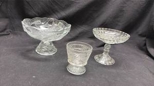 lot 160 image: 3 Piece Cut Glass Compote Bowl Set Pedestal Footed