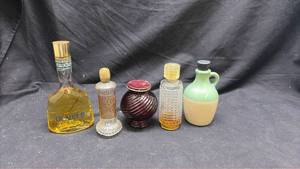 lot 179 image: 5 Vintage Perfume Bottles Excalibur Cologne and Others