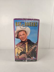 lot 161 image: Roy Rogers Collection 5-VHS Tape Set Republic Pictures Home Video