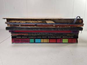 lot 242 image: Classical Music LP Vinyl Record Lot Handel Messiah Al Hirt Viva Brass