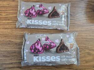 lot 526 image: 2 Pack of Hersheys Mocha Kisses, 9oz
