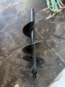 lot 7075 image: Unused SDLANCH 11.8 in Auger Drill Rod Extension