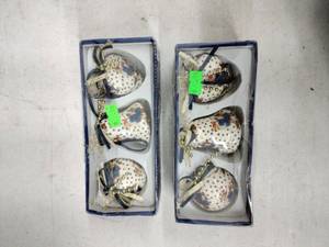 lot 62287 image: Vintage Set Of 6 Decoupage Christmas Ornaments All American Santa Giftco
