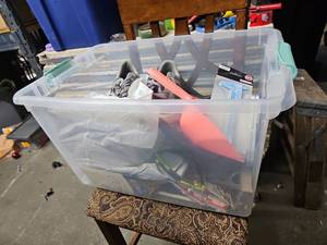 lot 62335 image: Tote of Miscellaneous Items