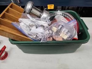 lot 62343 image: Lot of Miscellaneous Items