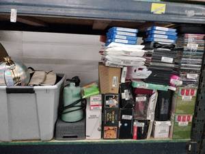 lot 62359 image: Lot of Miscellaneous Items
