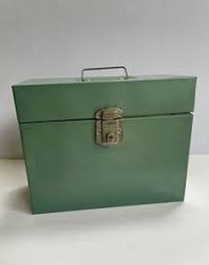 lot 62386 image: Hamilton Skotch Porta-File green metal locking storage box