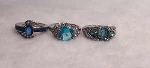 lot 3502 image: Gemstone Costume Rings with Blue and Teal Stones - 3 ct