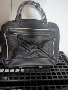 lot 4002 image: Light Flight Black Laptop Briefcase Carry-On Bag with Wheels