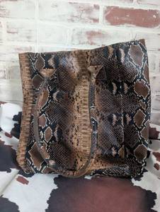 lot 4016 image: Snake Print Tote Bag with Dual Handles