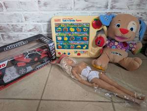 lot 5505 image: VTech Little Smart Talkn Smile Farm Learning Toy Set with Doll and Buggy