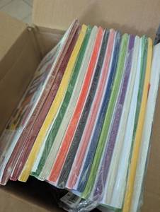 lot 5507 image: Colorations Heavyweight Construction Paper 50 Sheets 9 x 12 inch - 15 Packs - New