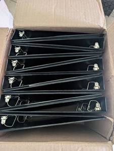 lot 5508 image: Staples Standard 2-Pocket Folders with Prongs, 10 ct - new