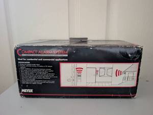 lot 6009 image: Meyer Compact Alarm System DG6 Electronic Burglar Alarm
