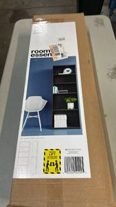 lot 2027 image: Room Essentials 5-Shelf Bookcase 71.8in H x 24.1in W x 11.8in D Black