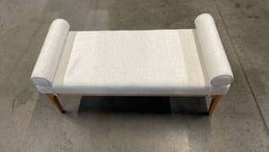 lot 3038 image: Randolph Bench