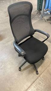 lot 3059 image: Black Mesh Office Chair with Padded Seat and Adjustable Armrests