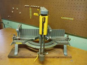 lot 1021 image: Craftsman Miter Saw Made in USA