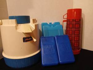 lot 1110 image: Reusable plastic freezer packs, thermos, small water jug