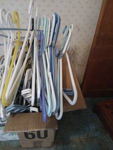 lot 1325 image: Plastic hangers