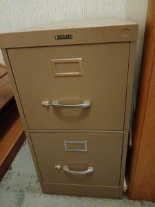 lot 1453 image: 2-Drawer Lateral File Cabinet 39x15x25