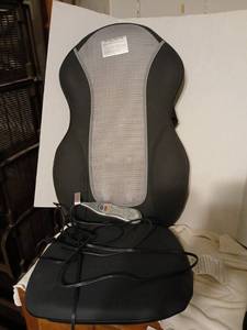 lot 1462 image: Shiatsu Massage Seat Cushion with Heat and Remote Control portable