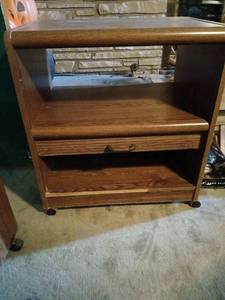 lot 1527 image: 2. Tvmicrowave carts nightstand30x27x19 and 28x22x15