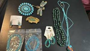 lot 1633 image: Womens jewelry