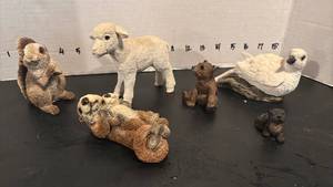 lot 1756 image: Stone Critters Squirrel Lamb Seal Bear Otter