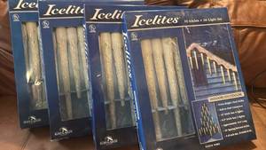 lot 1764 image: Icelites 10 Icicles 35 Light Set White Wire Indoor Outdoor Qty 4